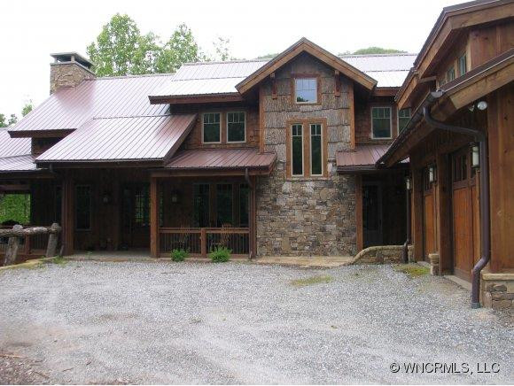 678 East Reach Road