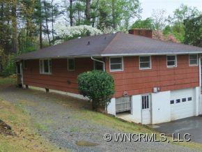 147 Wendover - Photo 2