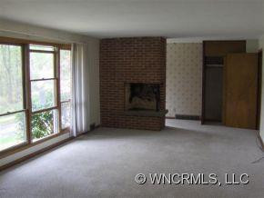 147 Wendover - Photo 4
