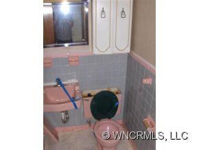 147 Wendover - Photo 7
