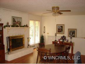 25 Fieldcrest Circle - Photo 4