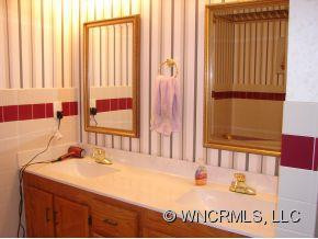 25 Fieldcrest Circle - Photo 8