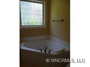 109 Hideaway Court - Photo 8