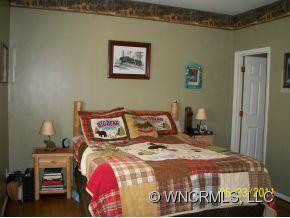 2 Williamsburg Place - Photo 7