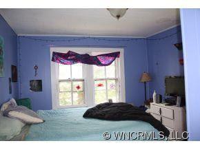 22 B Rector - Photo 7