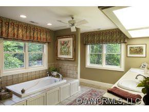 22 COBBLE HILL DRIVE - Photo 12