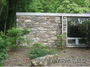 1585 Country Club Drive - Photo 3