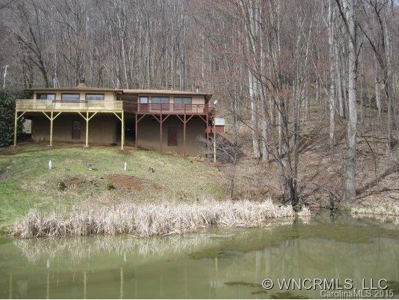 1438 RED MAPLE DRIVE