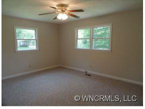 119 Oakland Hill Drive - Photo 8