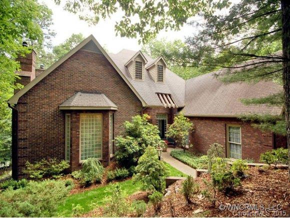 10 GLEN COVE DRIVE