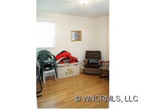 165 Springdale Drive - Photo 8