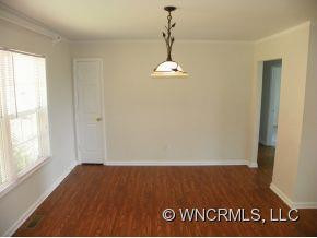 3 BONNIE LN - Photo 8