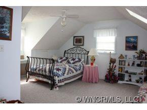 1280 Henderson Road - Photo 7