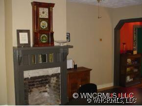 231 ACADEMY - Photo 2