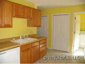 16 Dawson Place - Photo 2