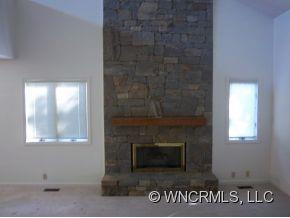 205 Red Oak Drive - Photo 3