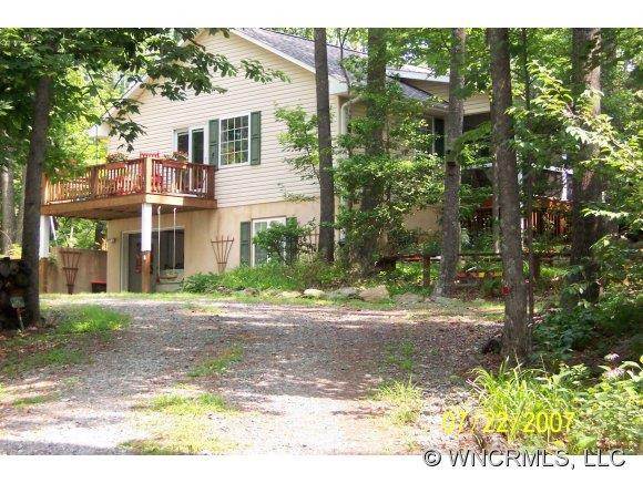 1068 Mountain Lakes Drive