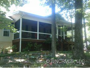 1068 Mountain Lakes Drive - Photo 2