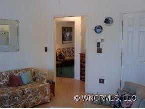 1068 Mountain Lakes Drive - Photo 11