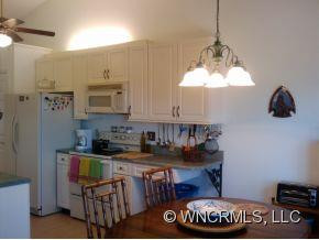 1068 Mountain Lakes Drive - Photo 8