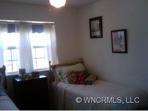 1068 Mountain Lakes Drive - Photo 10