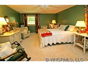  - Photo 5