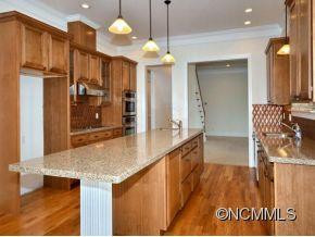 330 Hollabrook Parkway - Photo 5