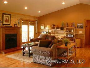 703 Arbra Mountain Way - Photo 4
