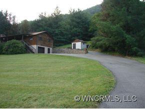 38 CAMELFIELD DRIVE - Photo 2