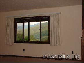 38 CAMELFIELD DRIVE - Photo 3