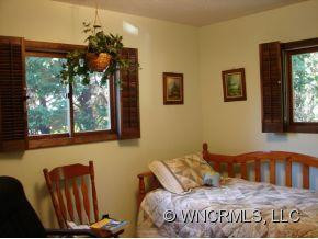 38 CAMELFIELD DRIVE - Photo 6