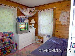 1942 PLEASANT GROVE CHURCH RD - Photo 11