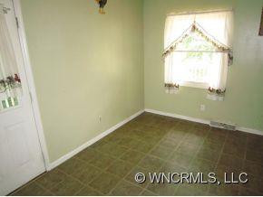 89 Stradley Mountain Road - Photo 3