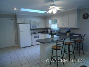 246 Aiken Road - Photo 2