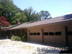 1627 Hogback Mountain Rd - Photo 2