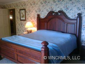 1627 Hogback Mountain Rd - Photo 11