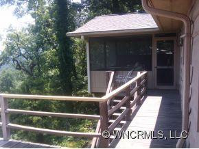 1627 Hogback Mountain Rd - Photo 3