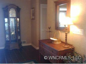 1627 Hogback Mountain Rd - Photo 5