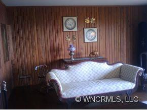 1627 Hogback Mountain Rd - Photo 6