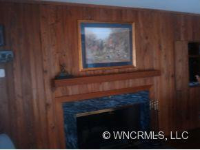 1627 Hogback Mountain Rd - Photo 7