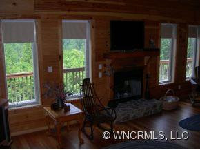 37 SOUTHERN SCENIC HEIGHTS - Photo 2