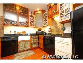 57 Broadway Unit A - Photo 2