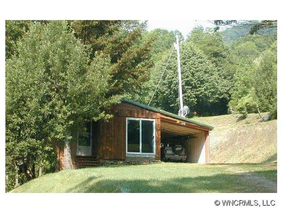 6130 Hwy NC 63  "Lucky Ledge"