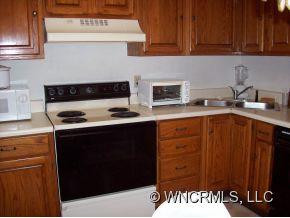 11 Garden Court - Photo 4