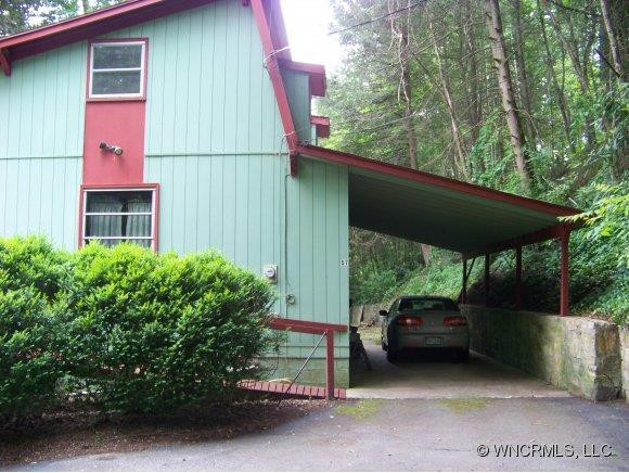 57 Peachy Keene Place