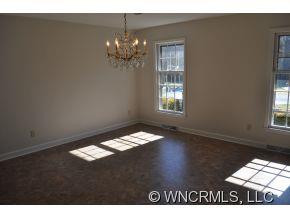 117 Brentwood Drive - Photo 3