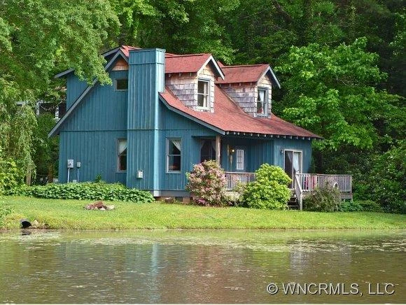 320 Rhett Drive