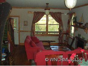 320 Rhett Drive - Photo 4