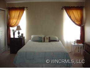 301 Woodlea Court - Photo 6