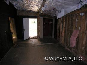 1016 Poison Cove Rd - Photo 11
